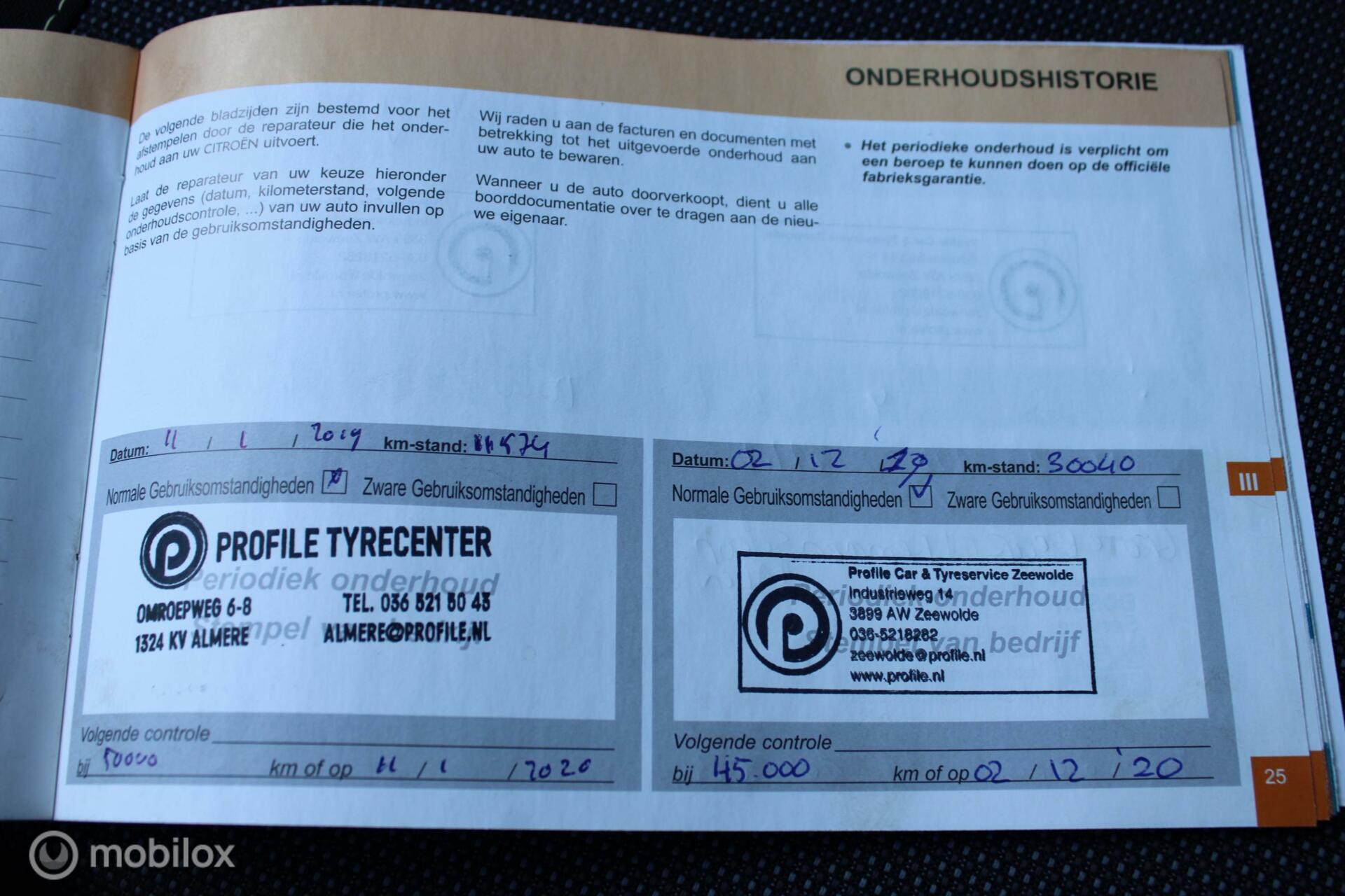 44121072-28.jpg