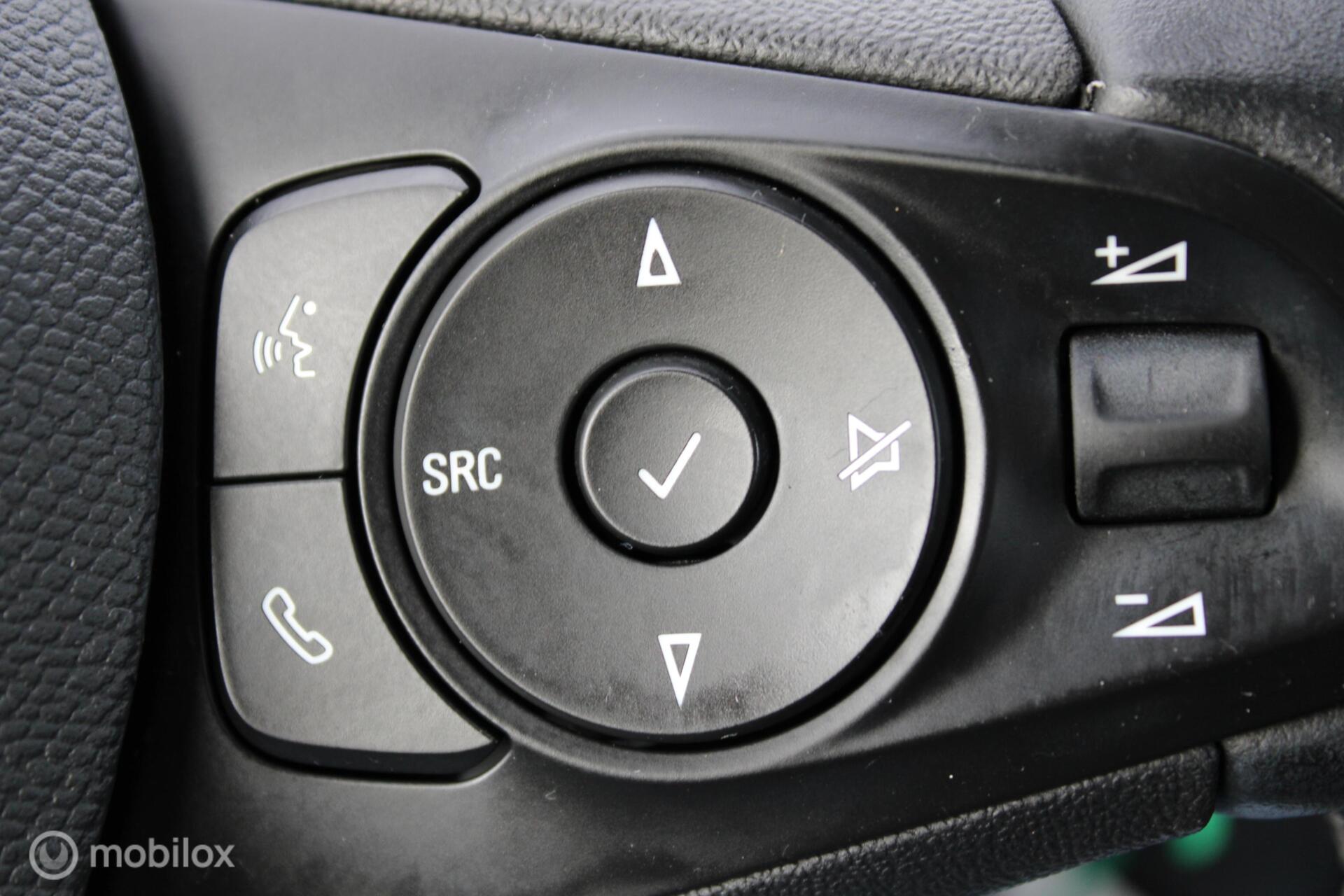 48590559-19.jpg